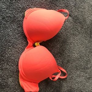 Victoria Secret PINK Wear Everywhere Push-up Bra